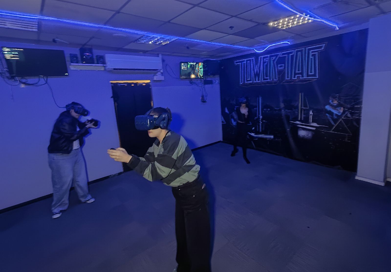 משחק VR לייזר טאג